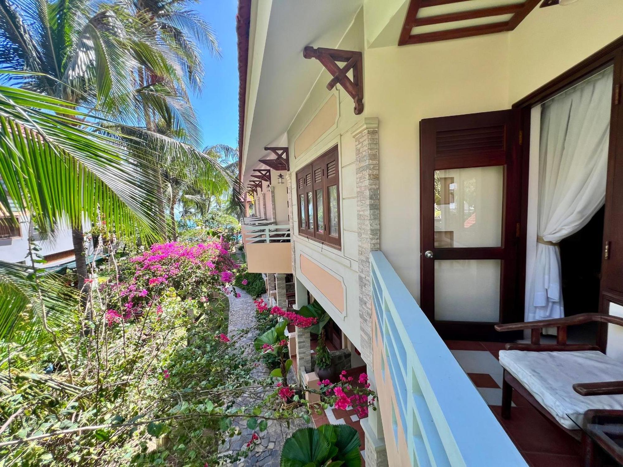 Canary Beach Resort Mui Ne Exterior foto