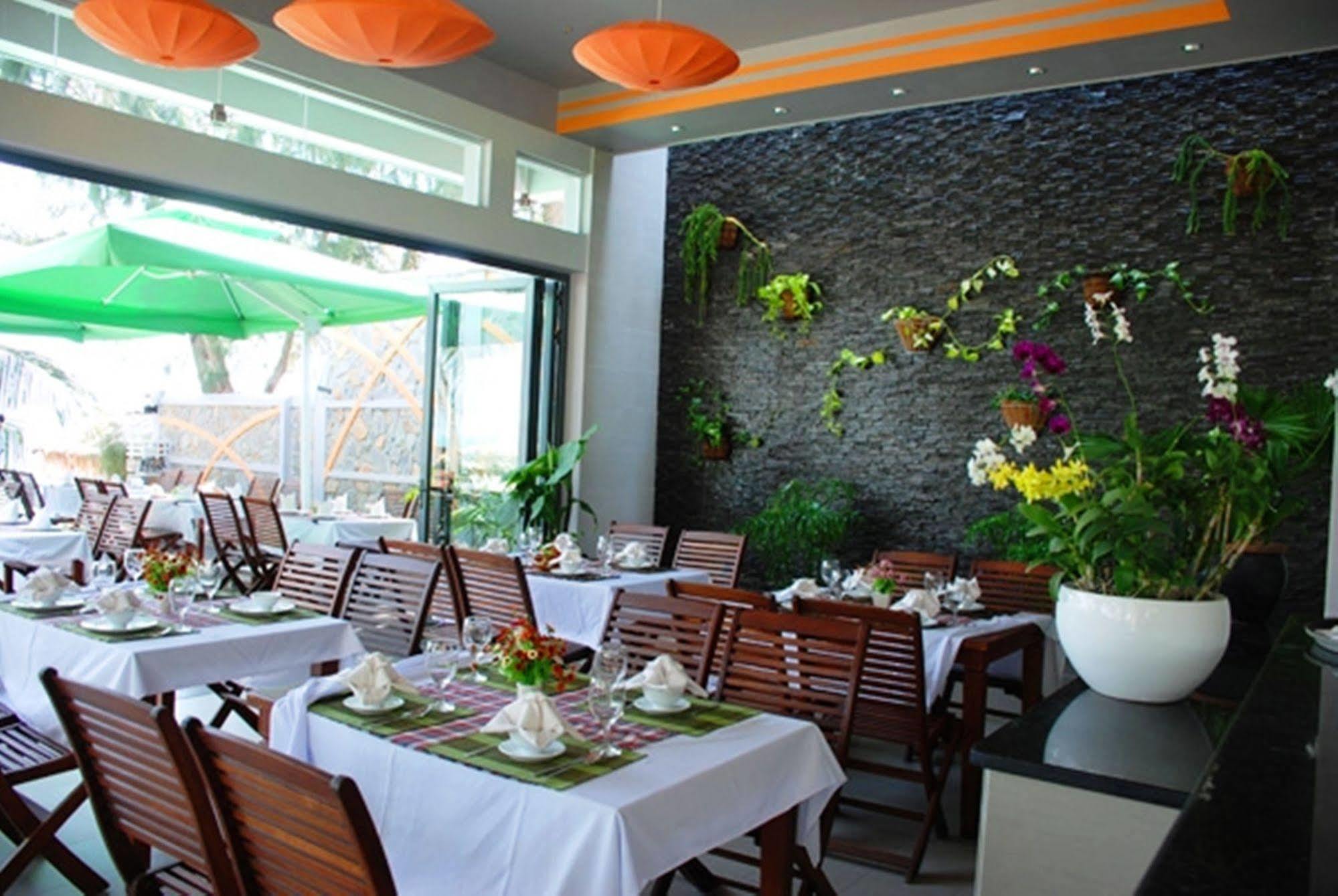 Canary Beach Resort Mui Ne Exterior foto